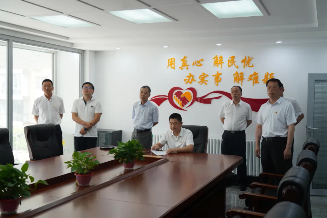 全國政法隊(duì)伍教育整頓辦吉林調(diào)研組到舒蘭市調(diào)研